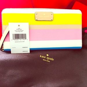 NWT Kate Spade ♠️ wallet